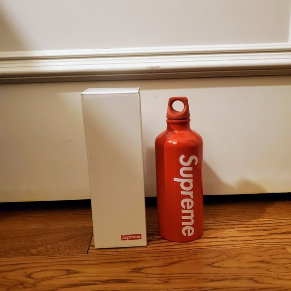 Supreme | Kitchen | Copy Nib Supreme Water Bottle Sigg Traveller